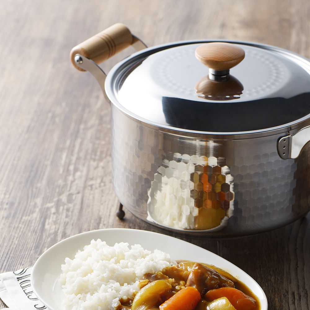 Marmite martelée Yukihira 22 cm