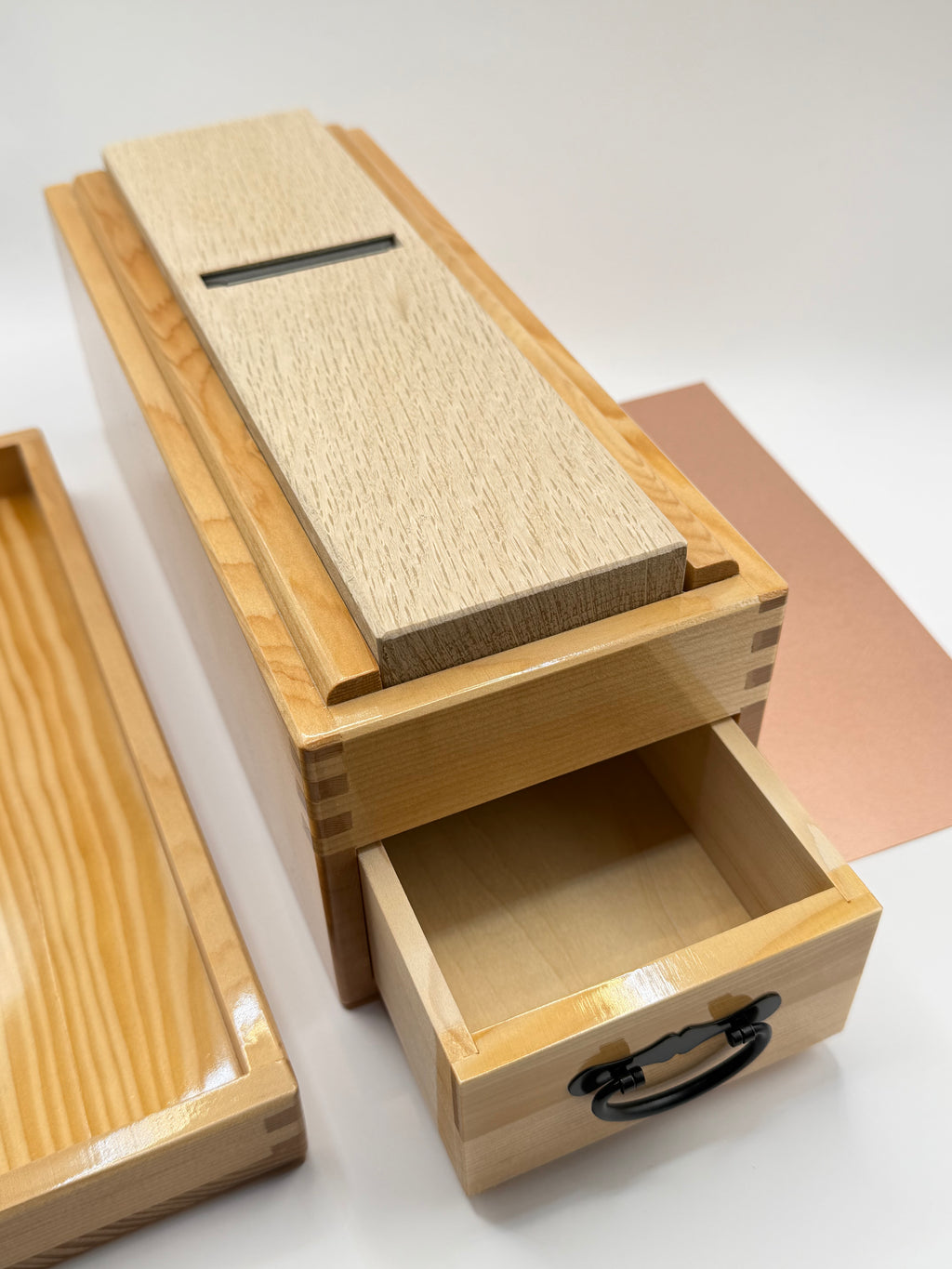 Katsuobushi dried bonito grater