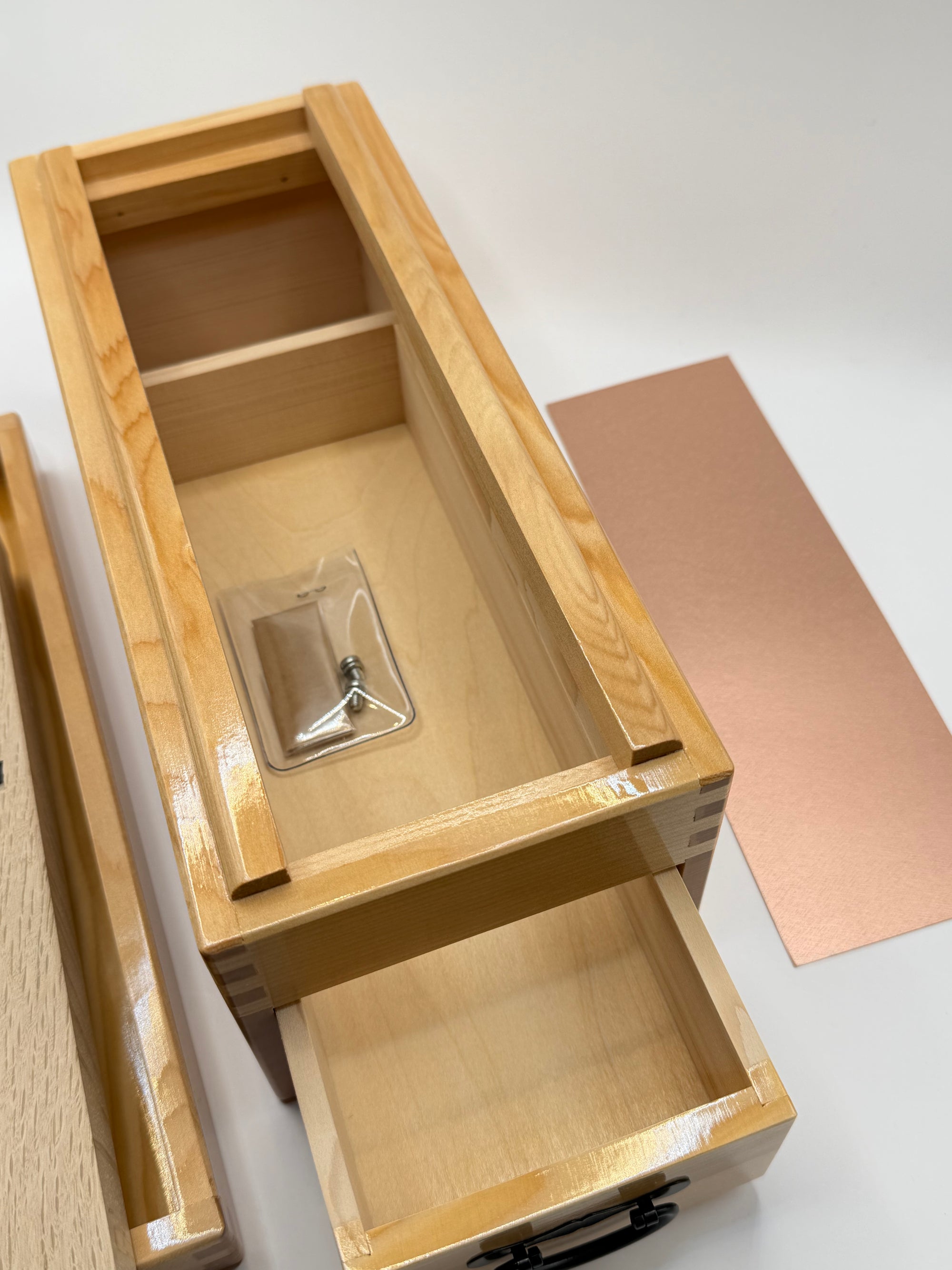 Katsuobushi dried bonito grater