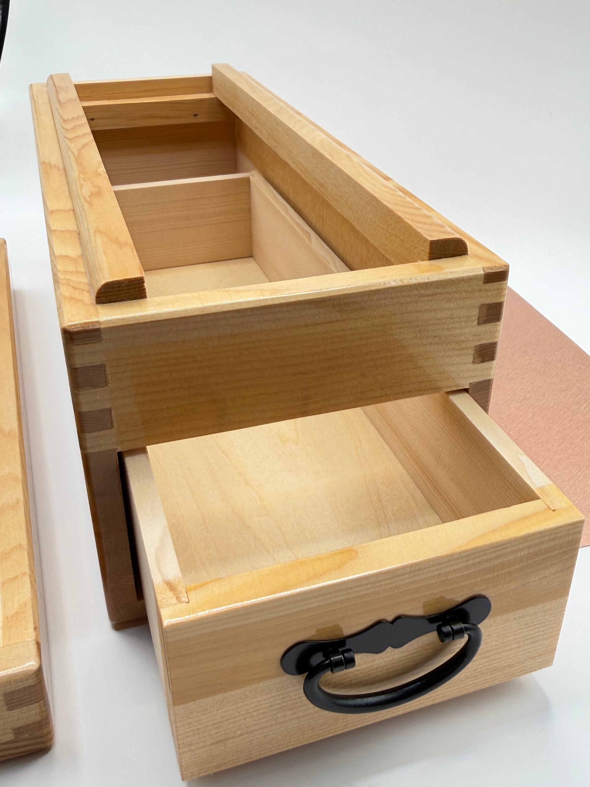 Katsuobushi dried bonito grater