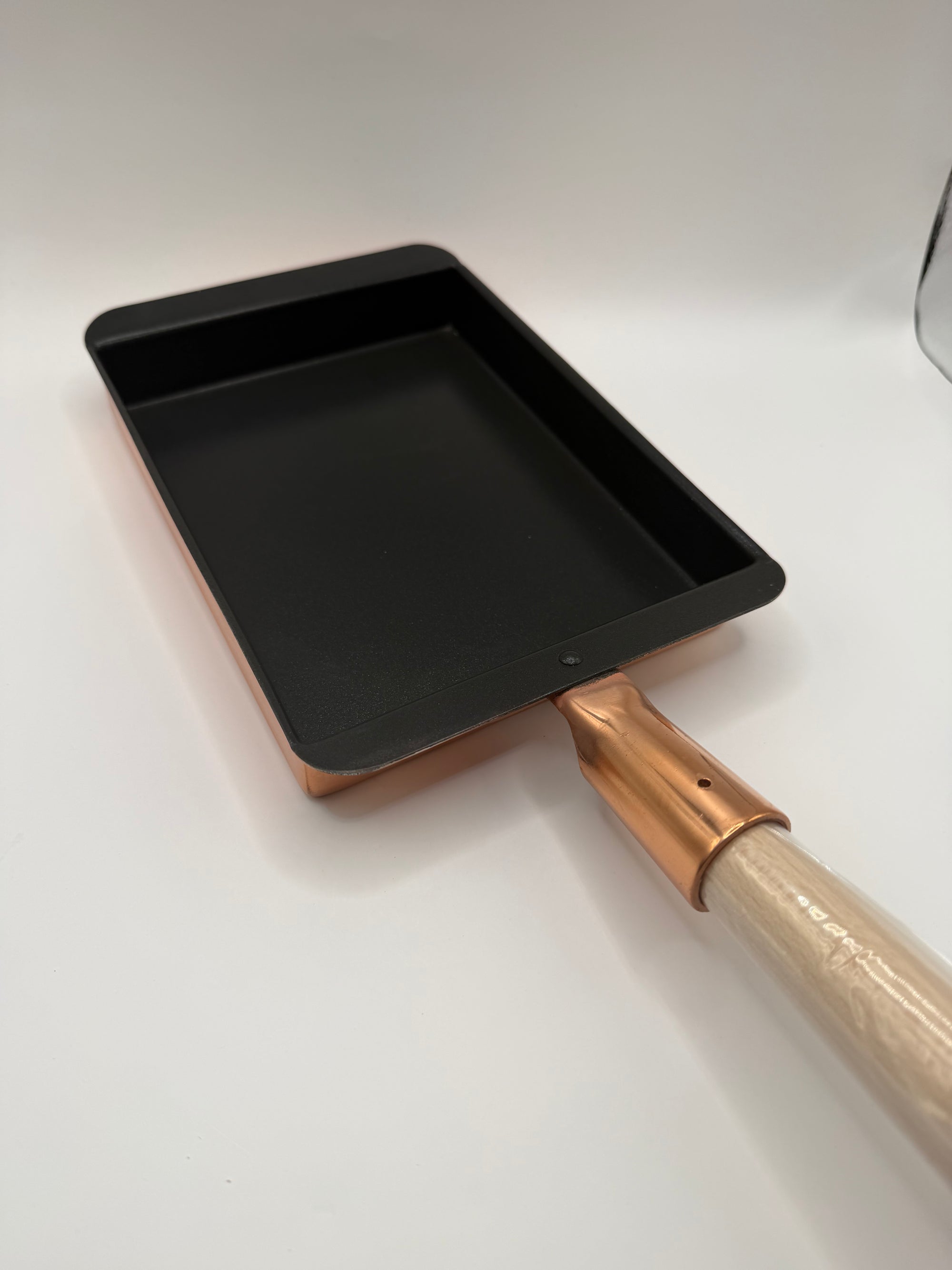 Poêle tamagoyaki cuivre, manche bois