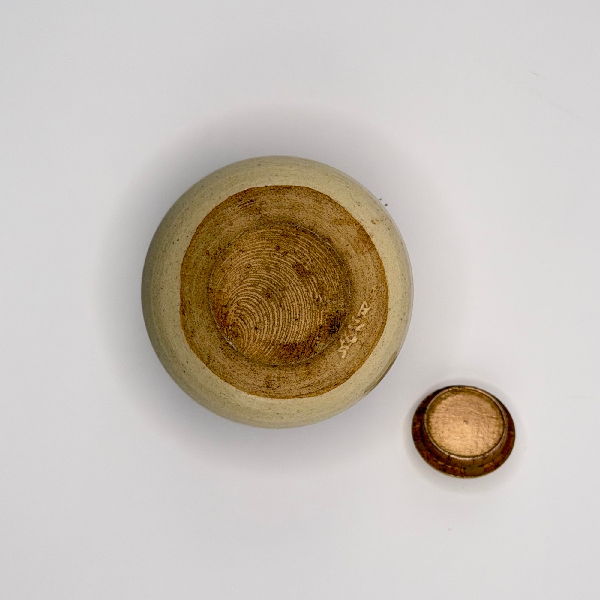 Pot à Matcha Sphérique Glaçure Nacrée