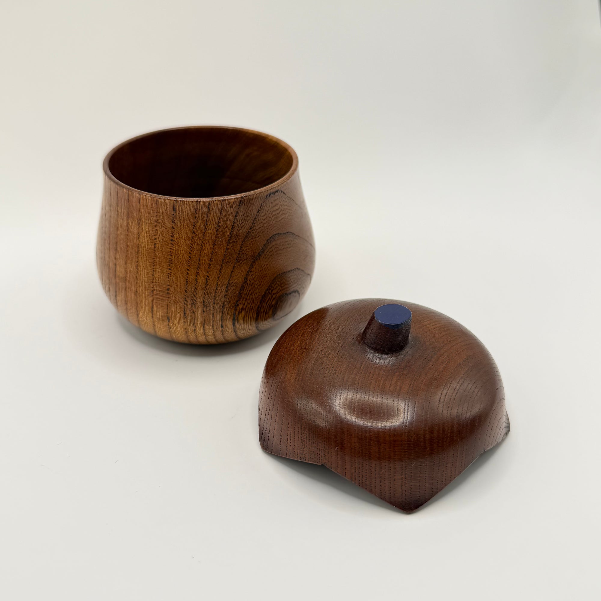 Pot à Matcha Sculpté en Forme de Gland