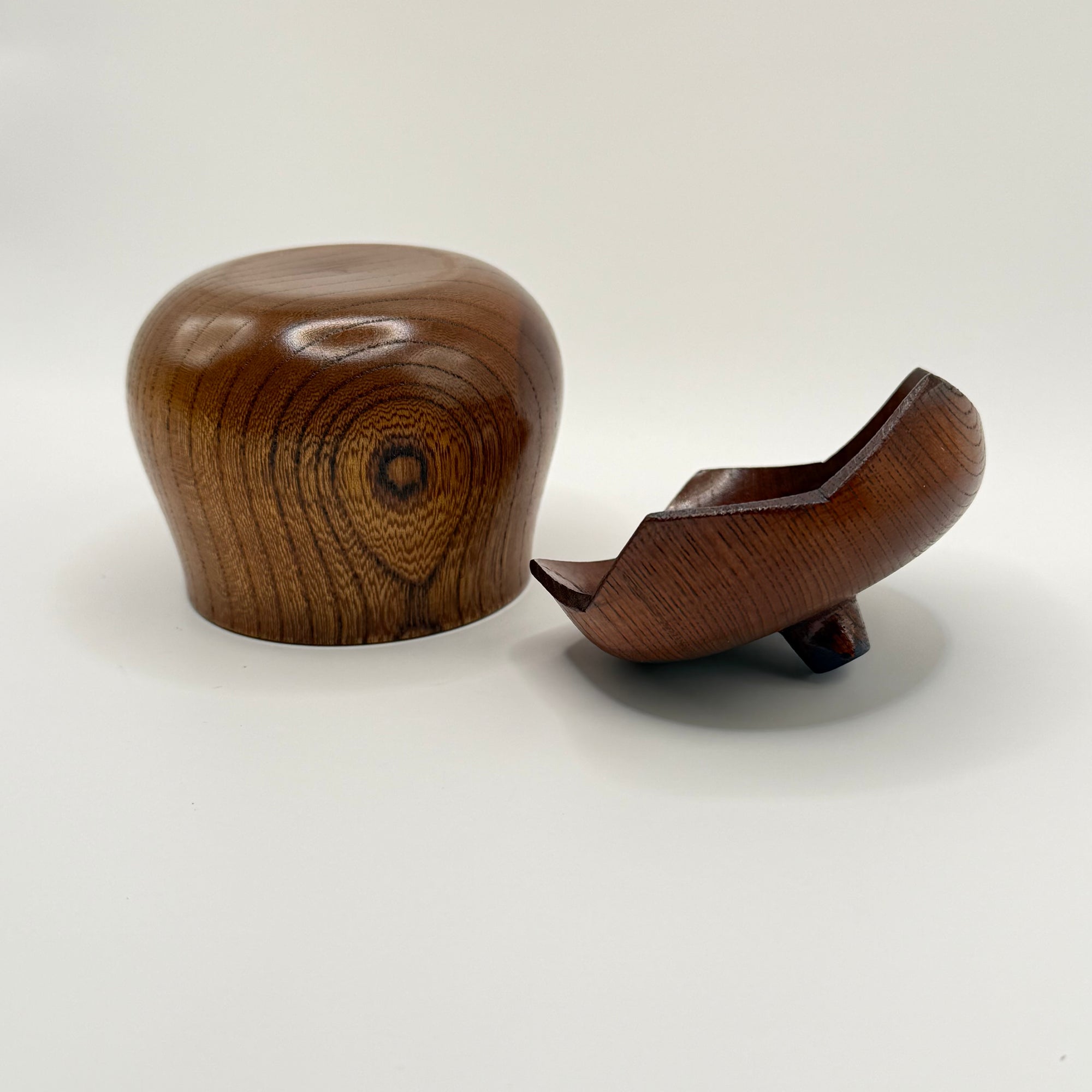 Pot à Matcha Sculpté en Forme de Gland