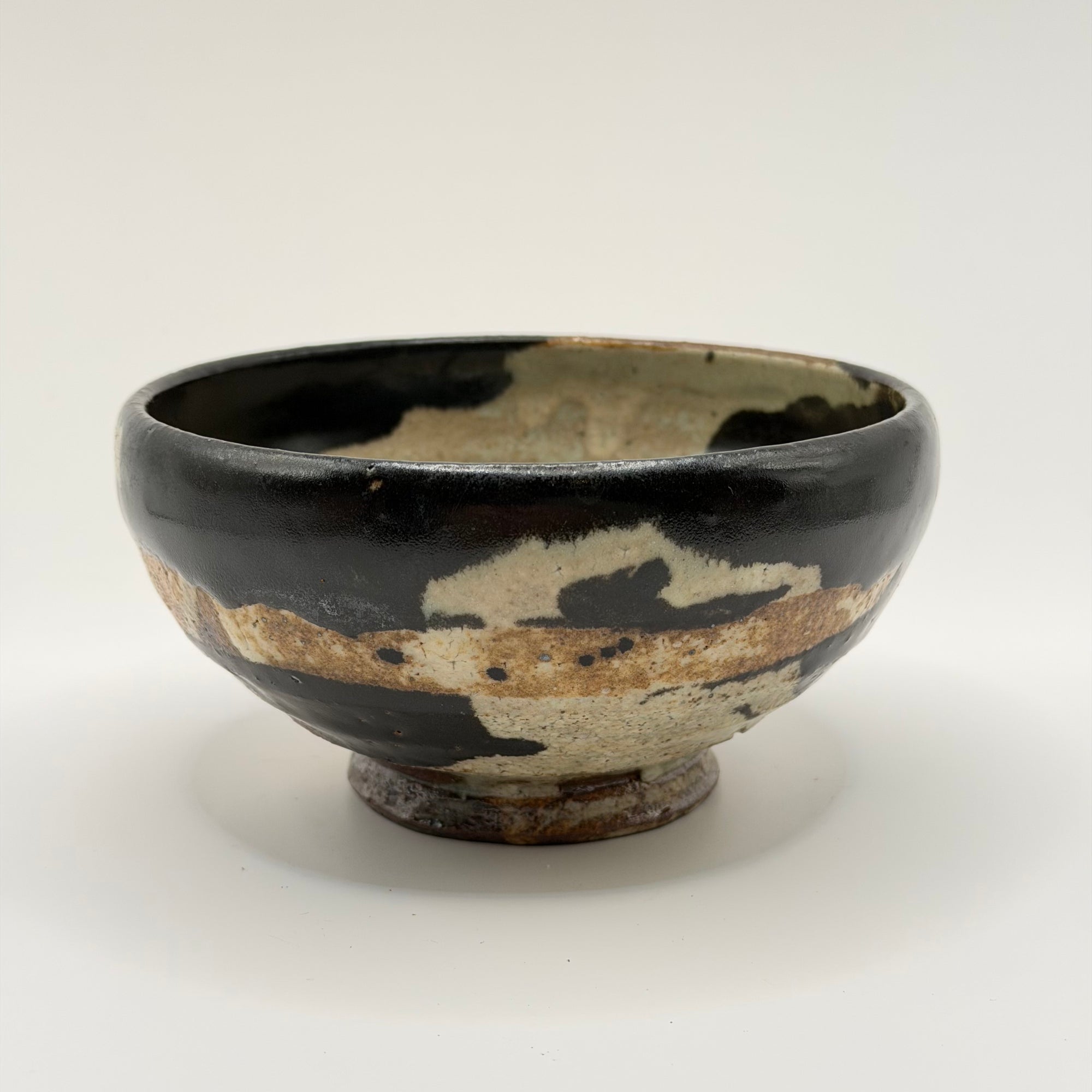 Bol à Matcha Noir et Blanc, Glaçure Contrastée