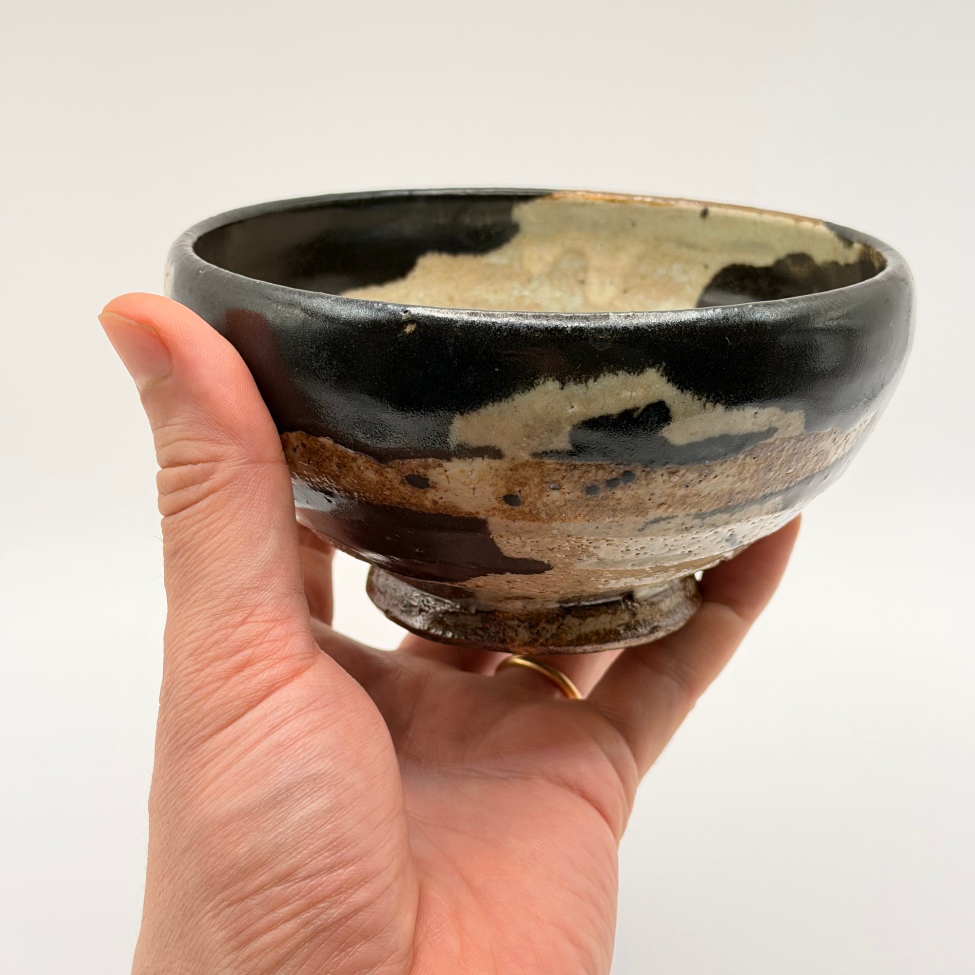 Bol à Matcha Noir et Blanc, Glaçure Contrastée