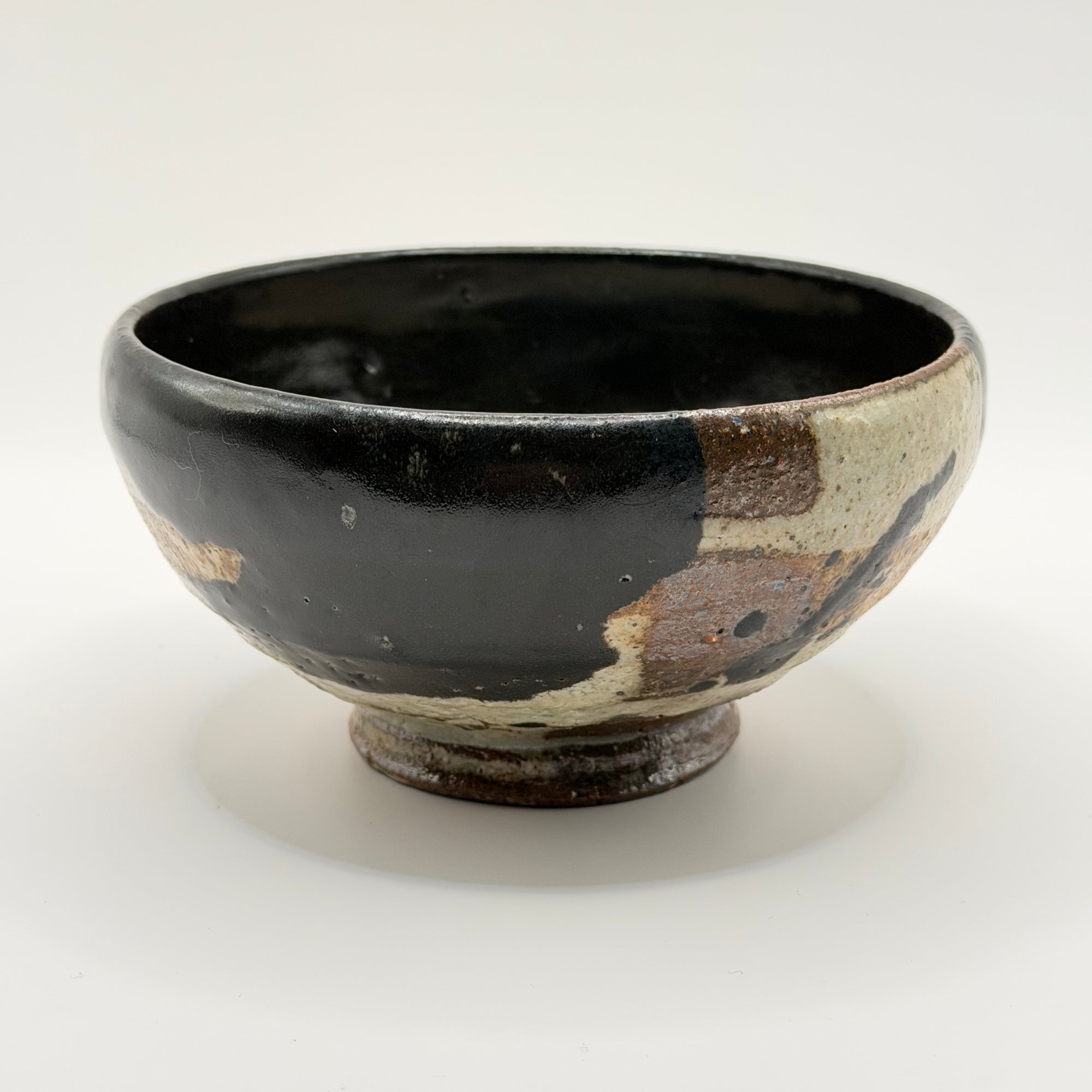 Bol à Matcha Noir et Blanc, Glaçure Contrastée