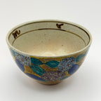 Bol à Matcha Polychrome, Décor Floral et Feuilles