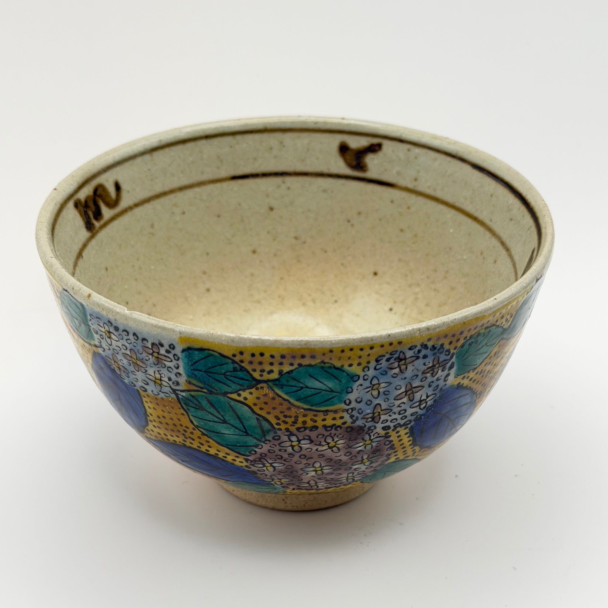 Bol à Matcha Polychrome, Décor Floral et Feuilles