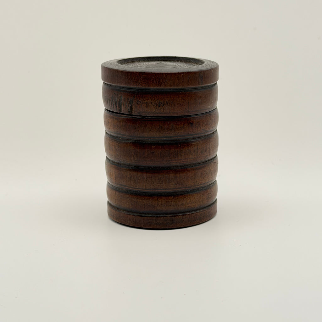 Pot à Matcha en Bois Tourné, Forme Annelée