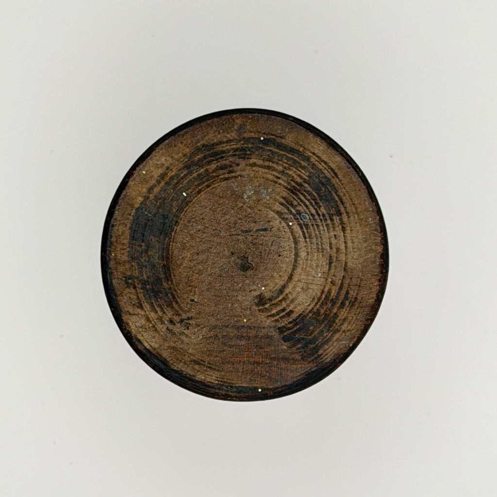 Pot à Matcha en Bois Tourné, Forme Annelée