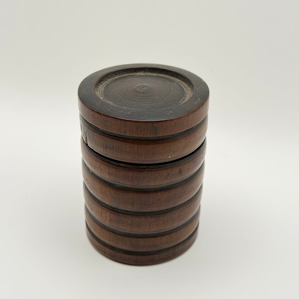 Pot à Matcha en Bois Tourné, Forme Annelée