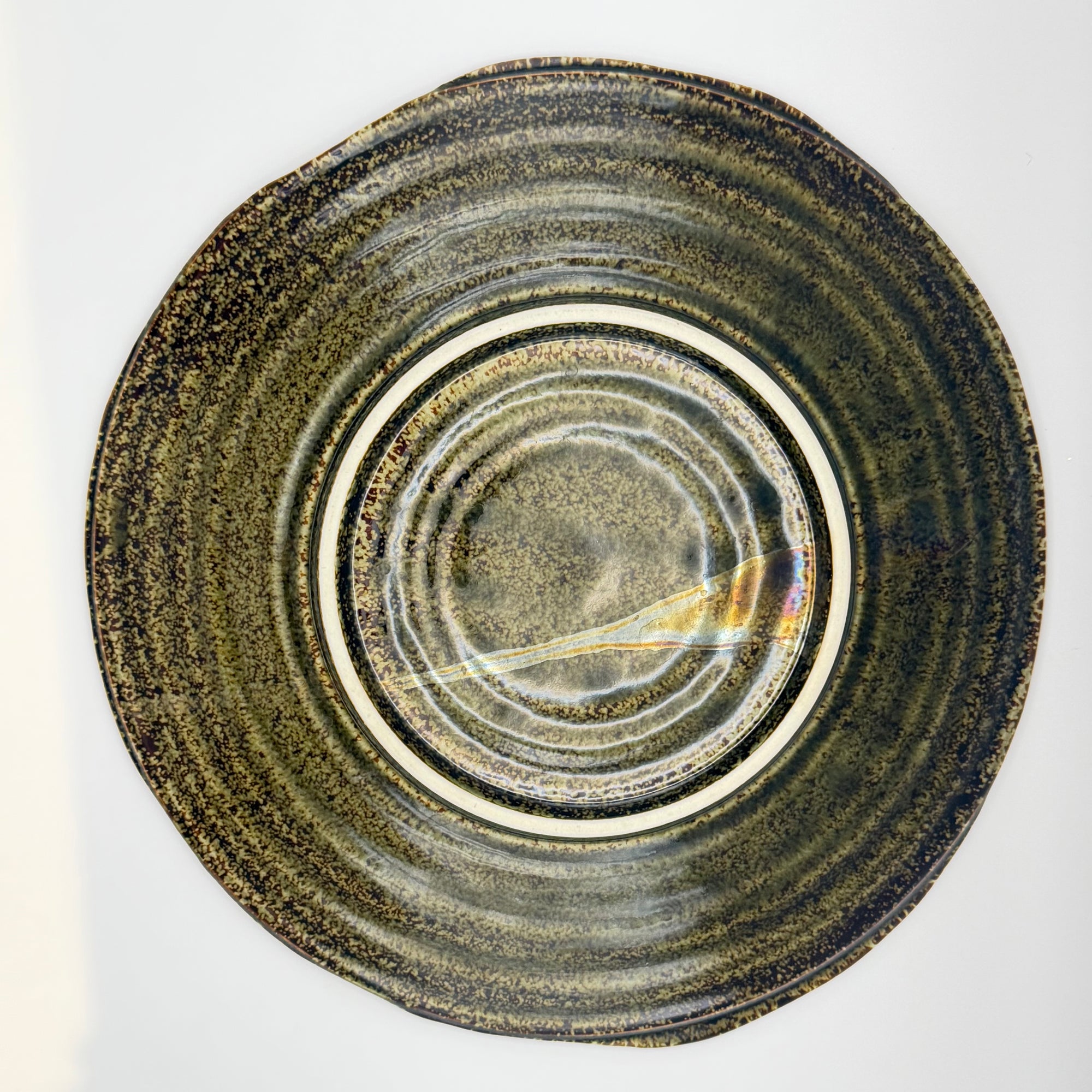 Grande assiette Kaki