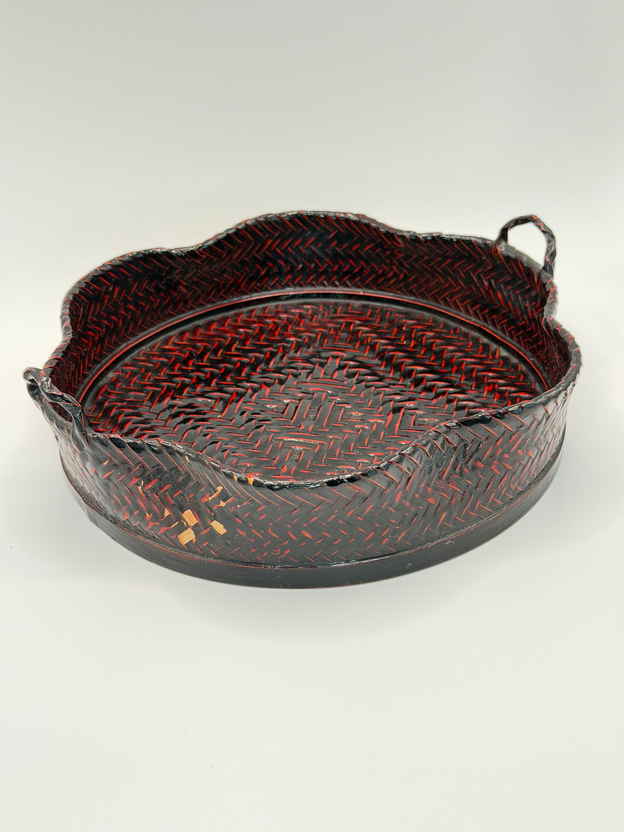 Plateau tressé laqué negoro