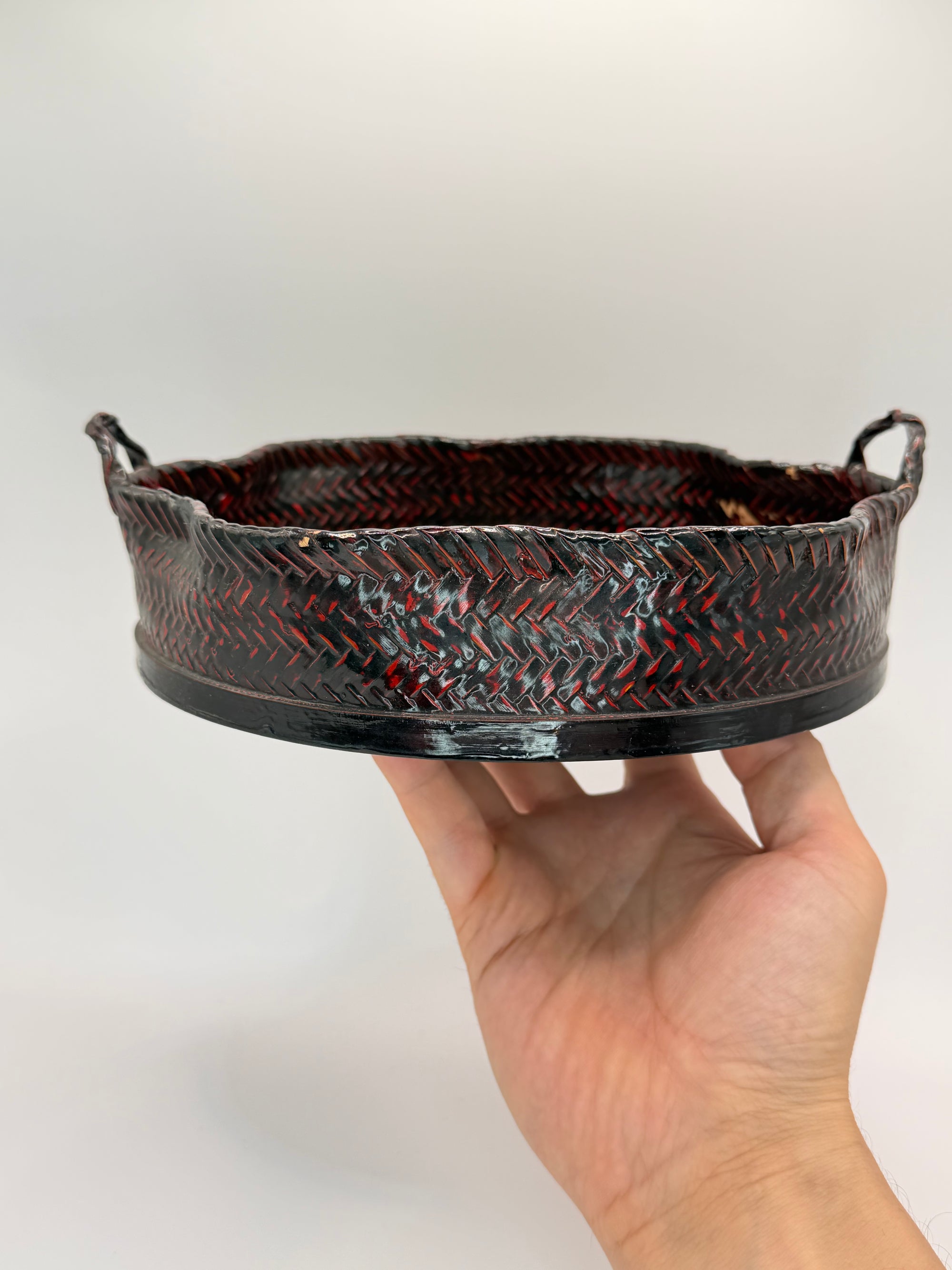 Plateau tressé laqué negoro