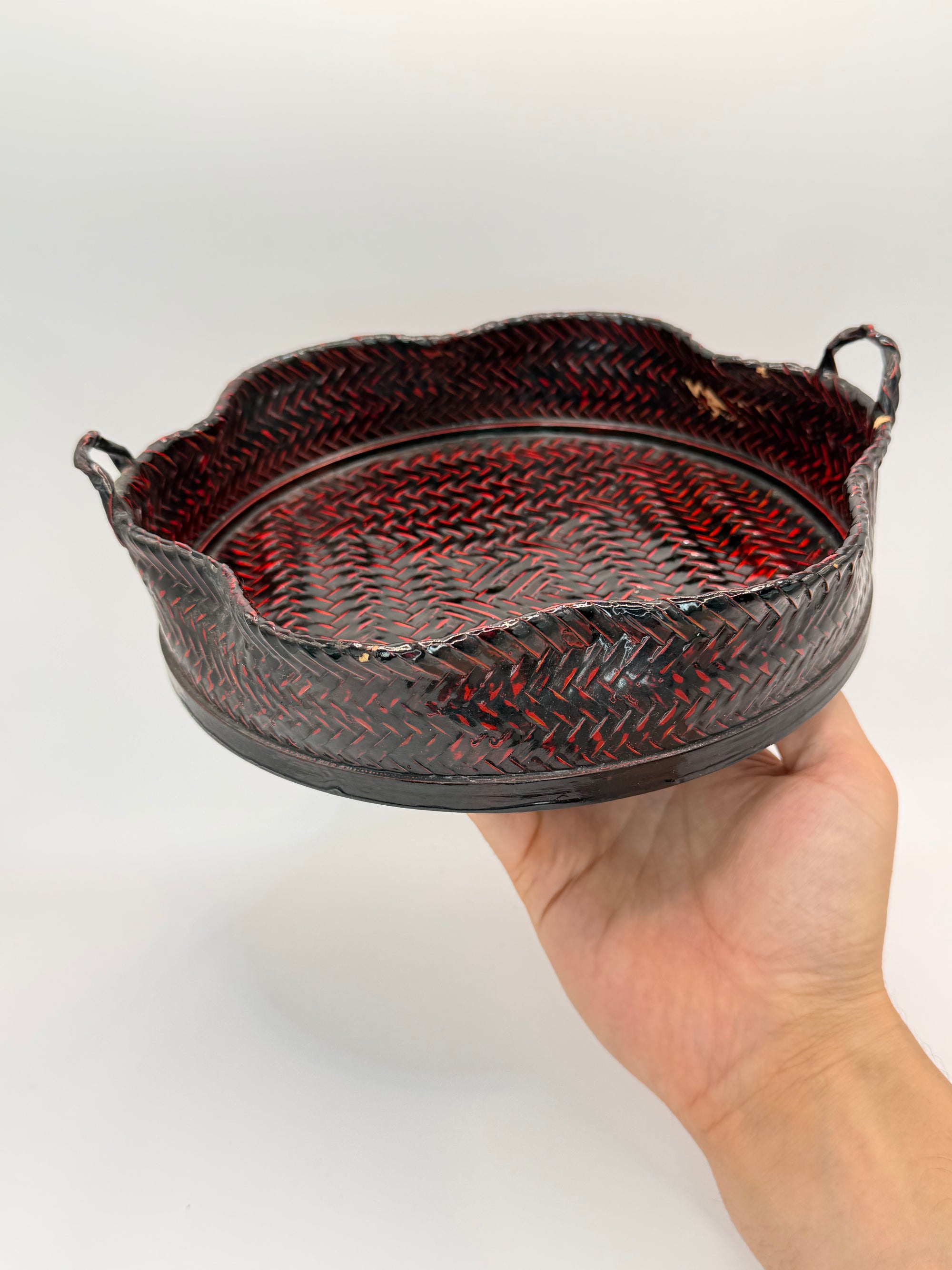 Plateau tressé laqué negoro