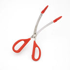 Ciseaux avec pince intégrée